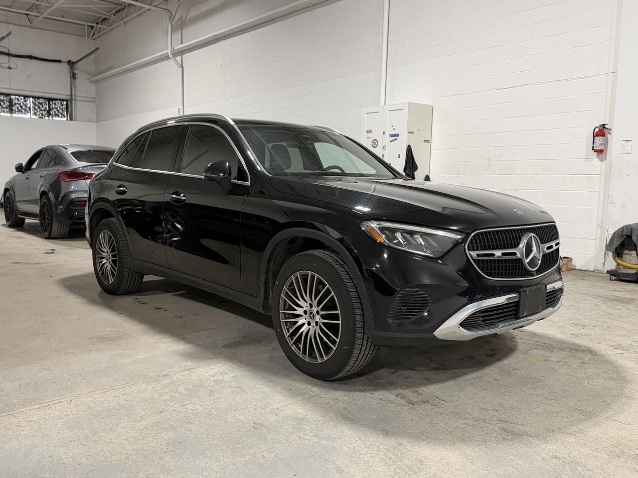 2024 Mercedes-Benz GLC 300 GLC 300 Photo2