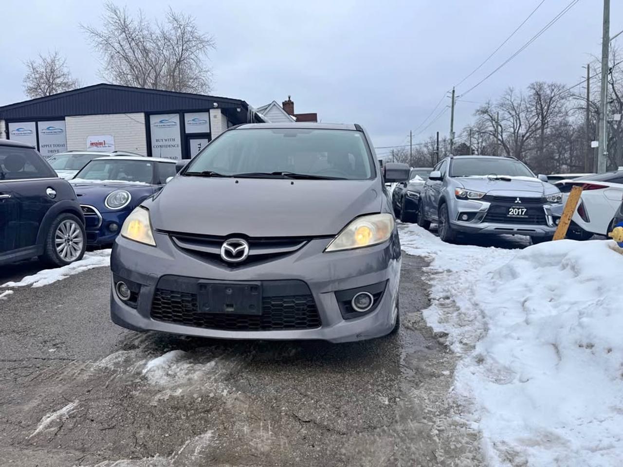 2010 Mazda MAZDA5 GS Photo
