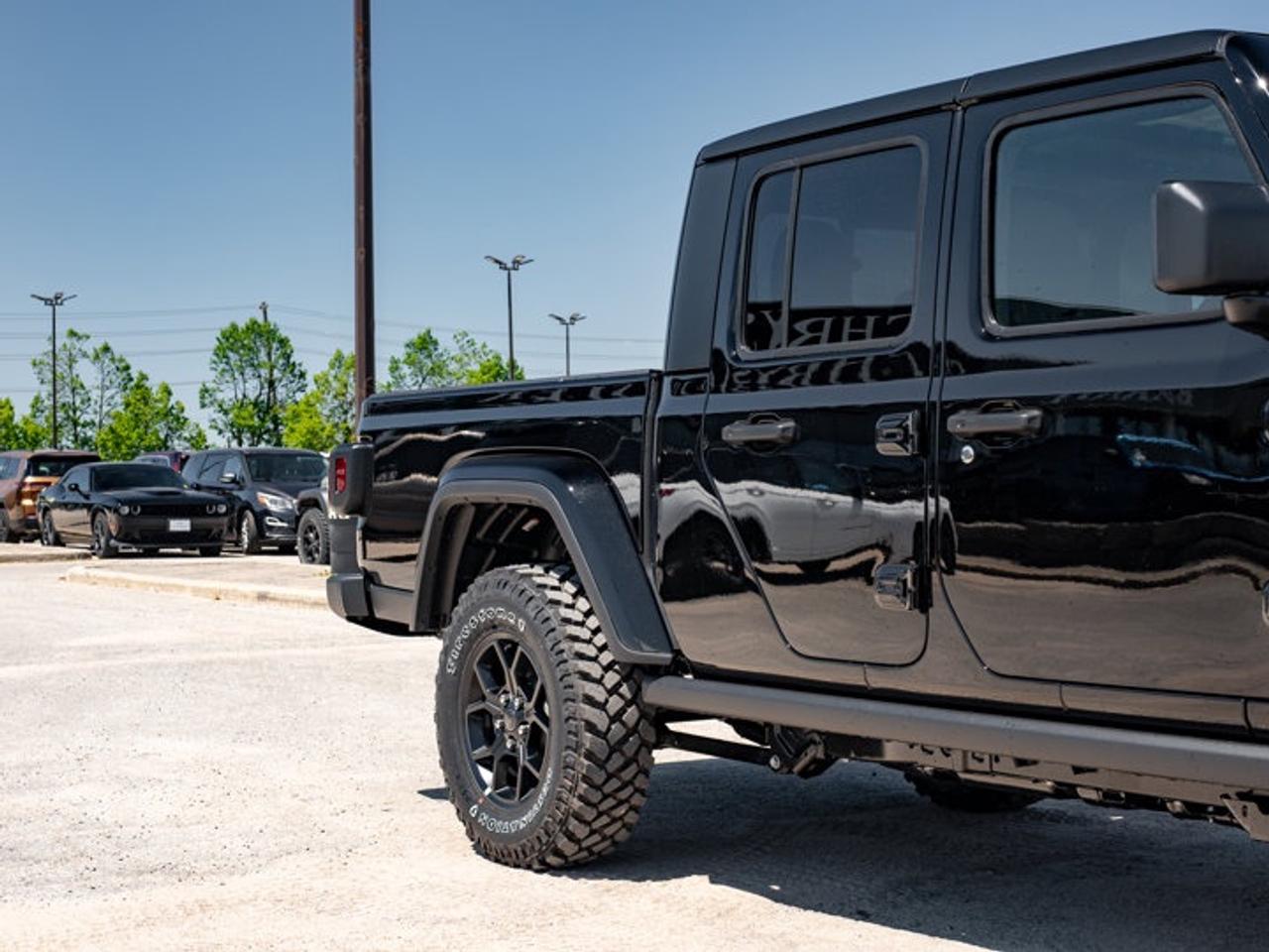 2026 Jeep Gladiator Willys Photo