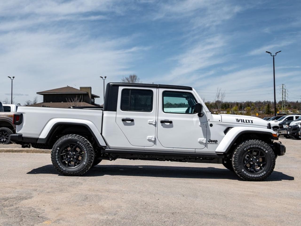 2026 Jeep Gladiator Willys Photo