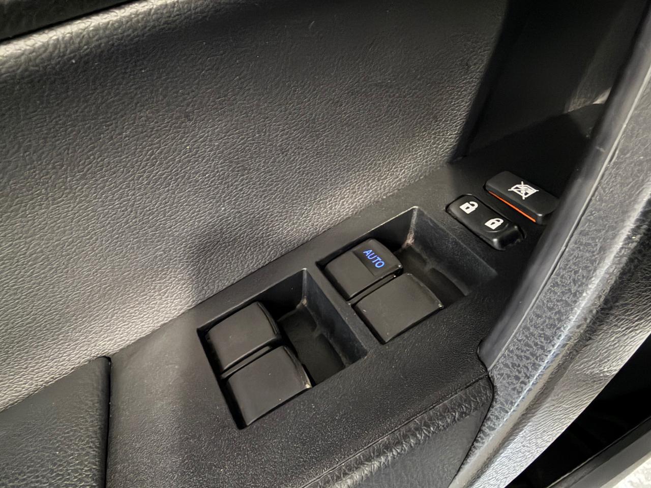 2019 Toyota Corolla XSE | HEATED SEATS | HEATED STEERING| LEATHER Photo