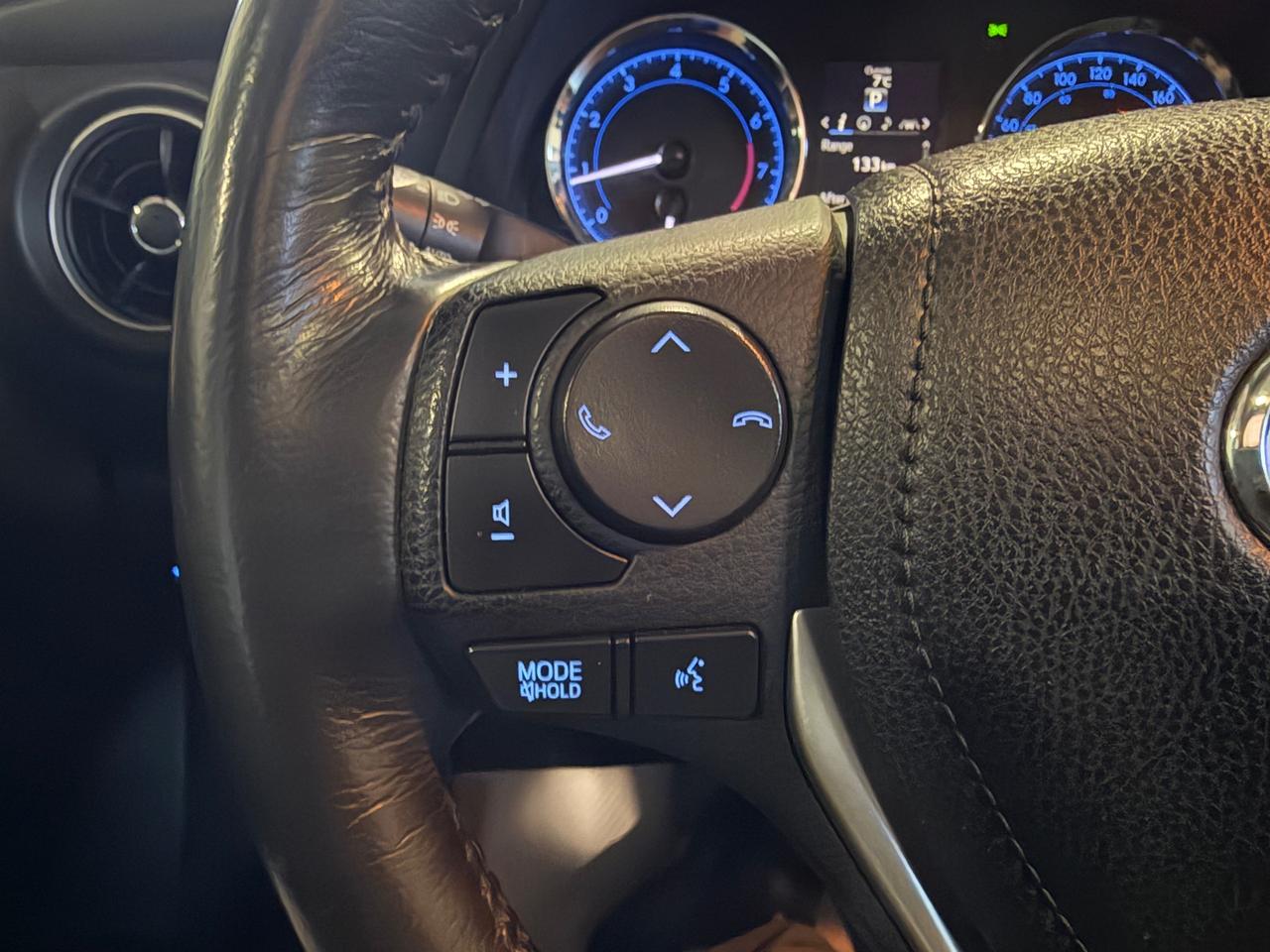 2019 Toyota Corolla XSE | HEATED SEATS | HEATED STEERING| LEATHER Photo