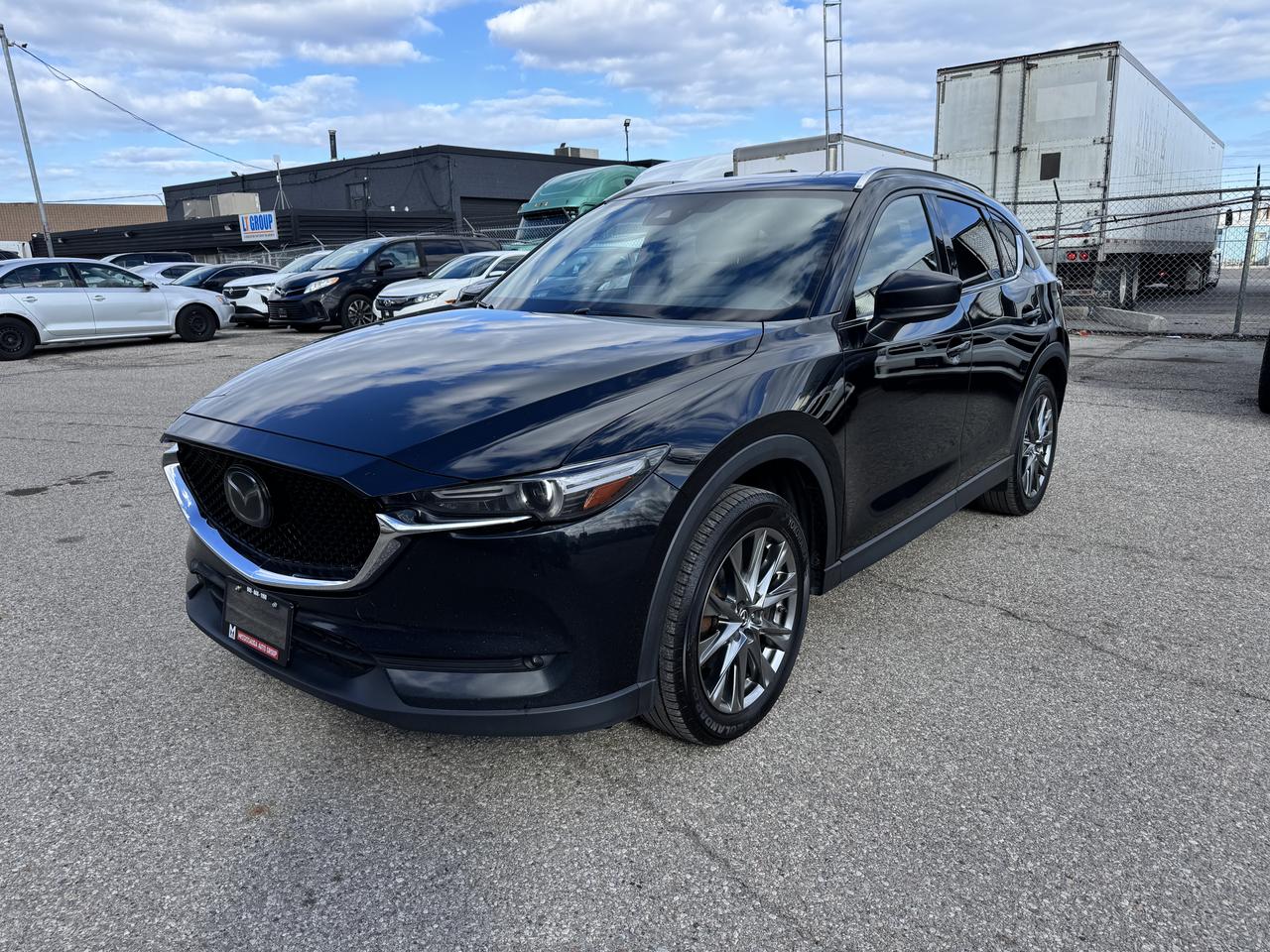 2019 Mazda CX-5 Signature Auto AWD - Photo #1