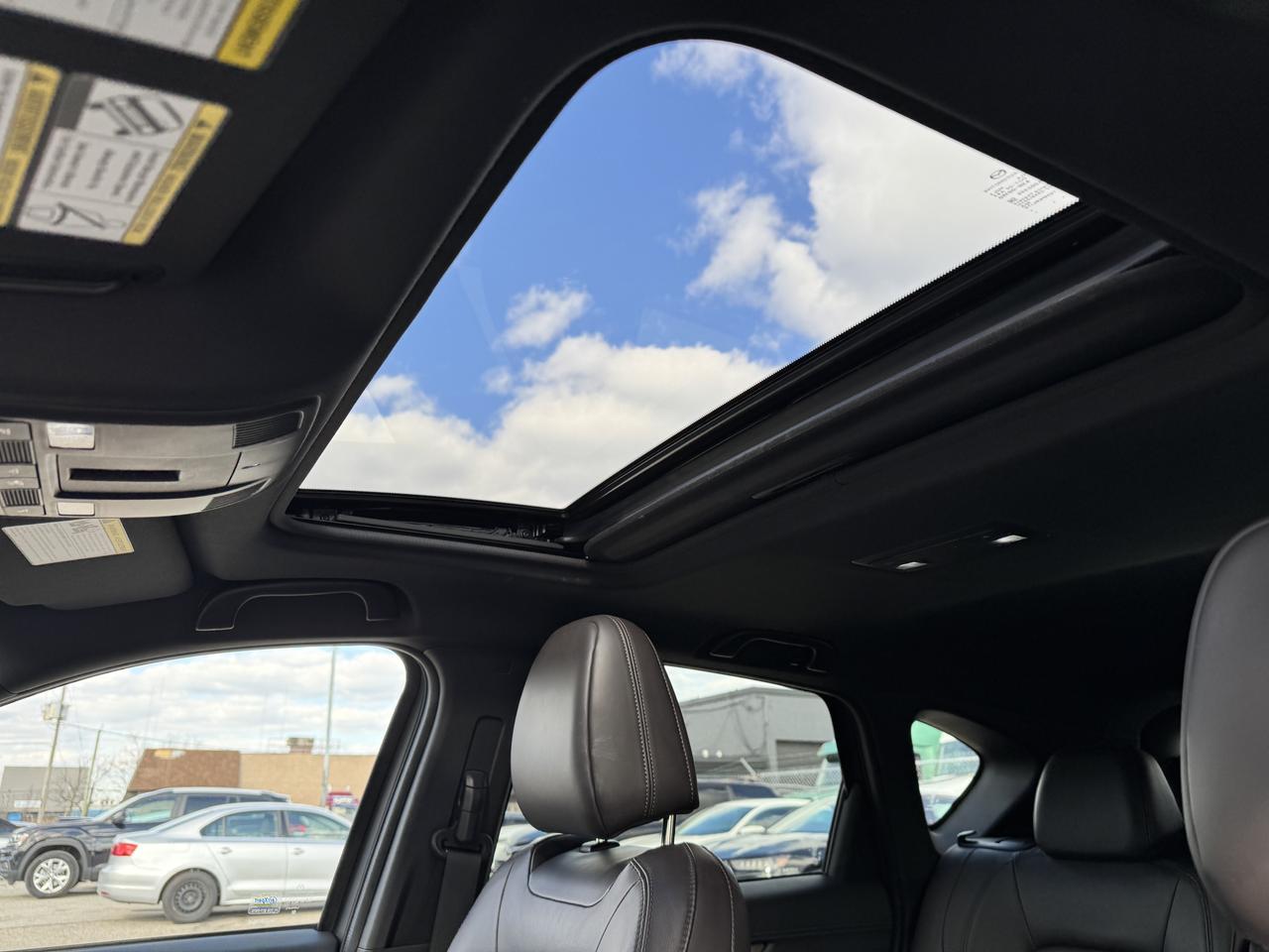 2019 Mazda CX-5 Signature Auto AWD Photo