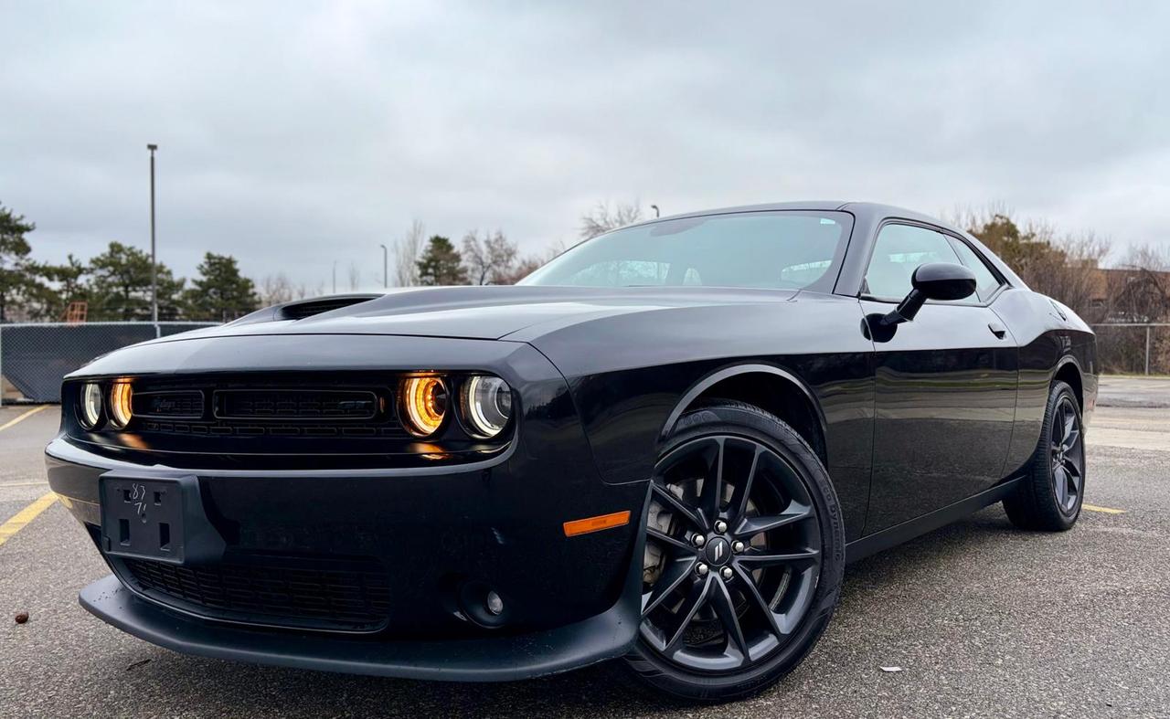 2021 Dodge Challenger GT AWD Photo3