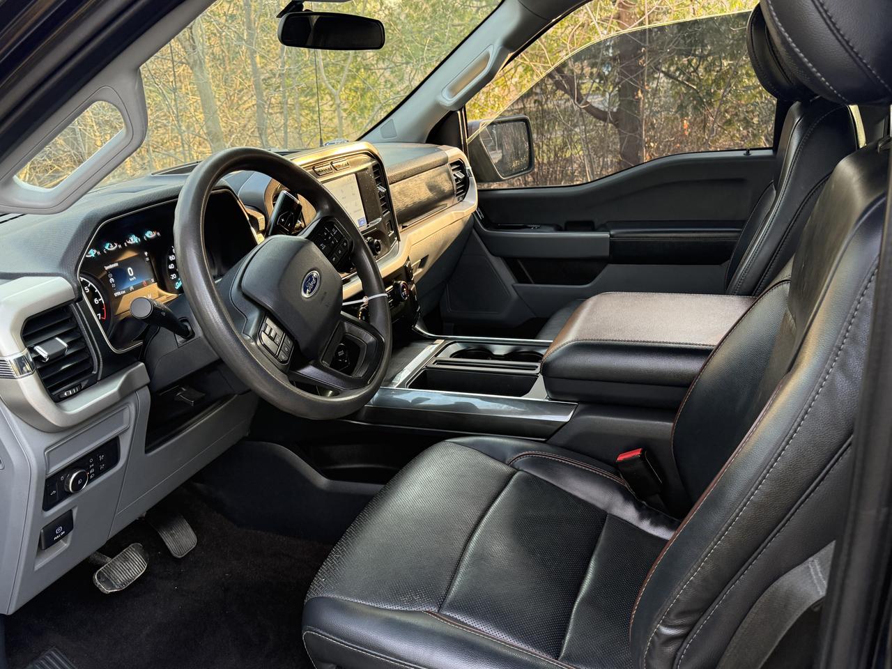 2021 Ford F-150 XLT Photo