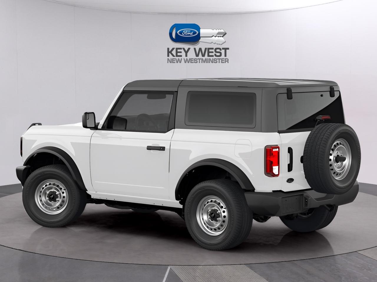 2026 Ford Bronco Base 2 Door 4x4 Photo1