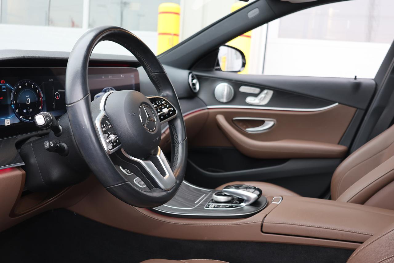 2019 Mercedes-Benz E-Class E450 4MATIC - AMGPKG|PANO|NAVI|360CAMERA Photo