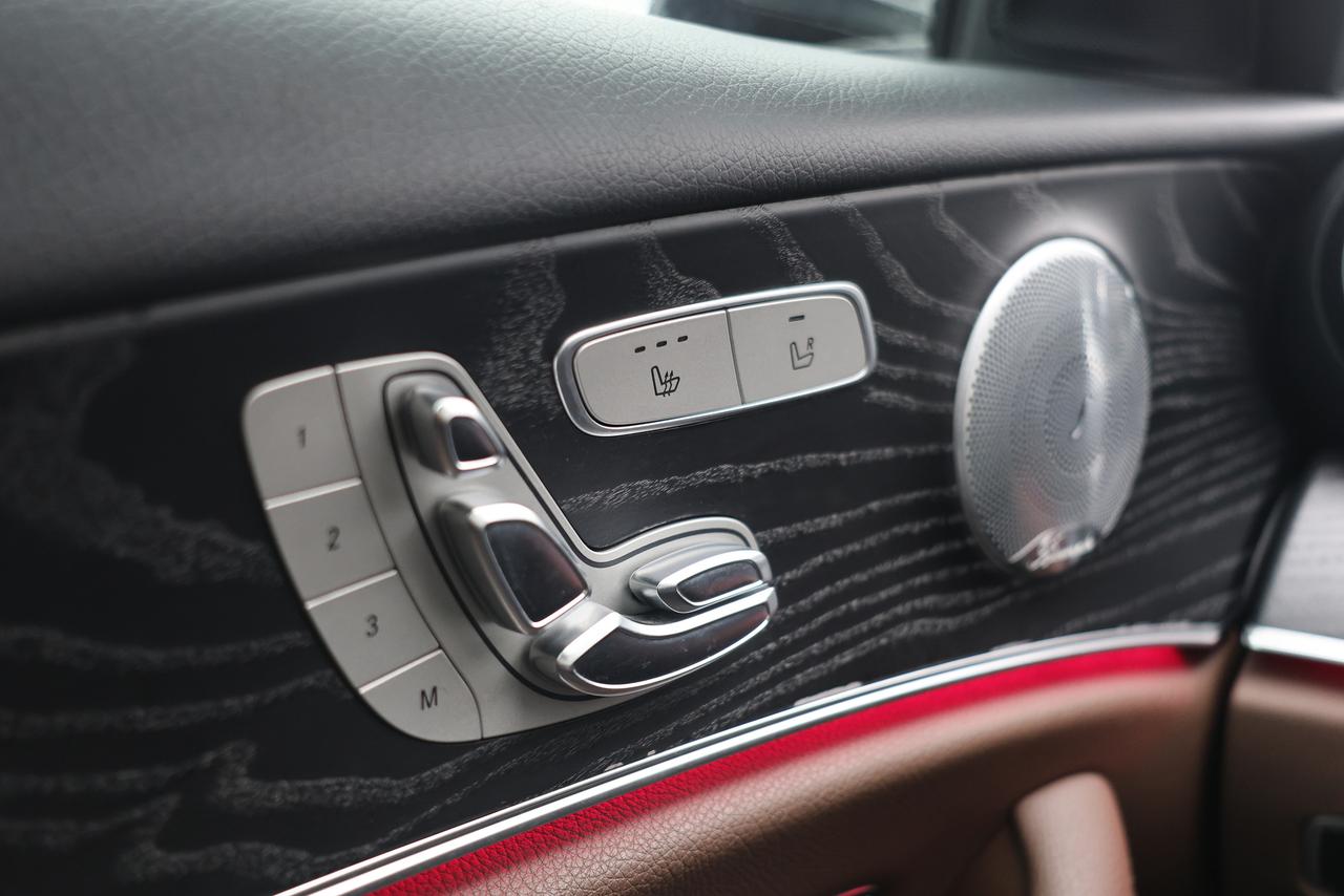 2019 Mercedes-Benz E-Class E450 4MATIC - AMGPKG|PANO|NAVI|360CAMERA Photo