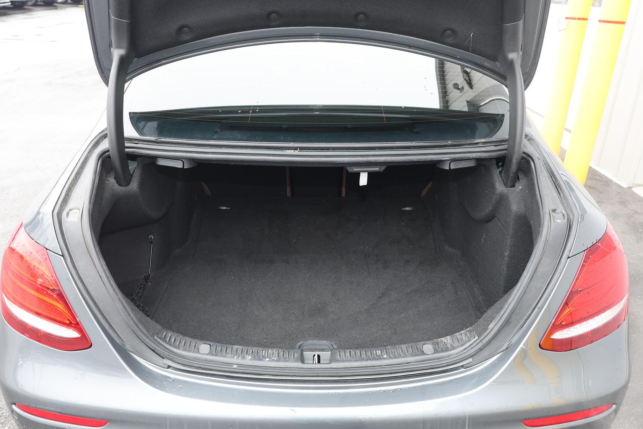 2019 Mercedes-Benz E-Class E450 4MATIC - AMGPKG|PANO|NAVI|360CAMERA Photo