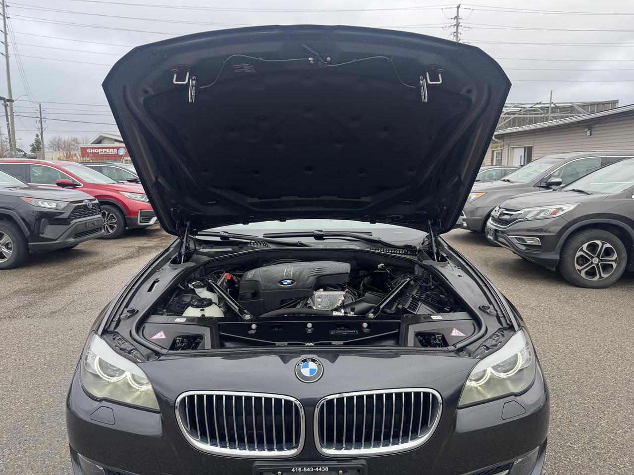 2013 BMW 5 Series 528i xDrive Photo
