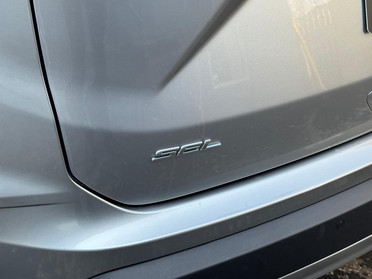 2021 Ford Edge SEL+ApplePlay+Remote Start+CLEAN CARFAX Photo