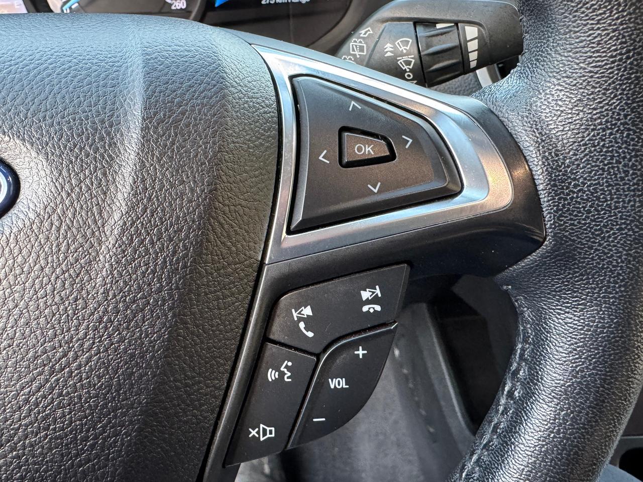 2021 Ford Edge SEL+ApplePlay+Remote Start+CLEAN CARFAX Photo