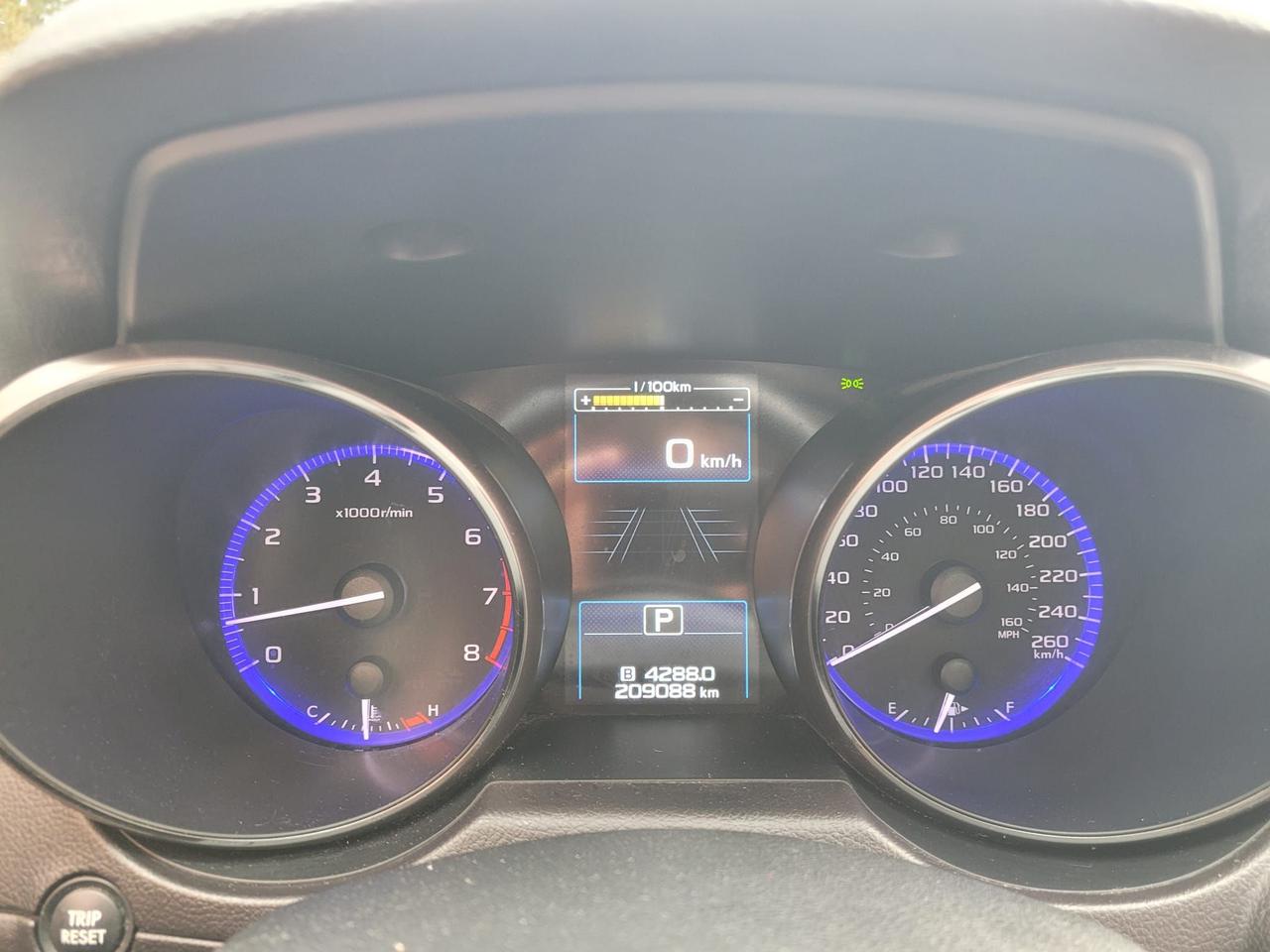 2016 Subaru Legacy 4dr Sdn CVT 3.6R w/Limited & Tech Pkg Photo