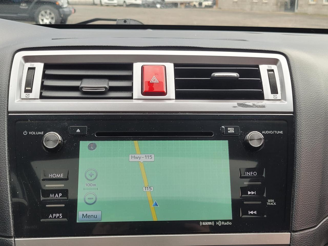 2016 Subaru Legacy 4dr Sdn CVT 3.6R w/Limited & Tech Pkg Photo