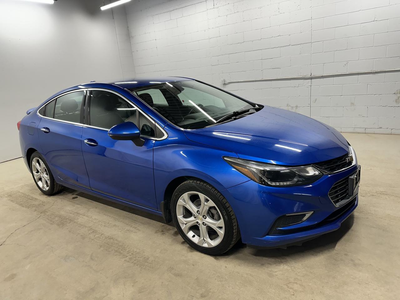2018 Chevrolet Cruze Premier Photo