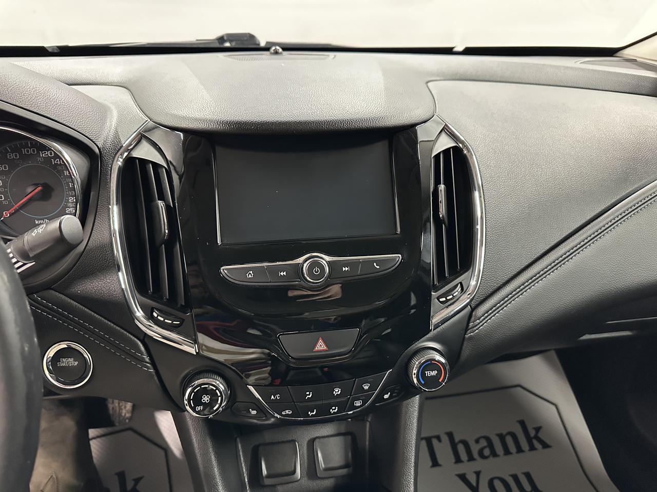 2018 Chevrolet Cruze Premier Photo