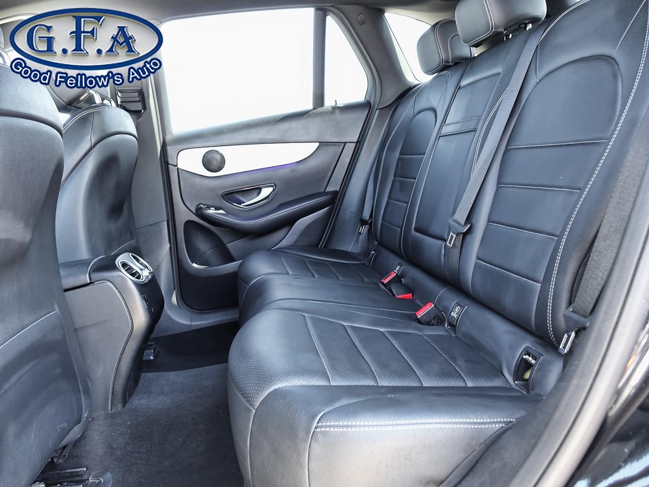 2022 Mercedes-Benz GLC-Class 4MATIC, PREMIUM PACKAGE, LEATHER SEATS, PANORAMIC Photo
