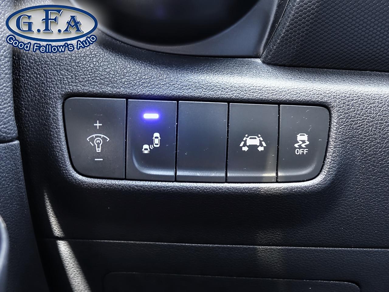 2019 Hyundai KONA LUXURY MODEL, AWD, LEATHER SEATS, SUNROOF, REARVIE Photo