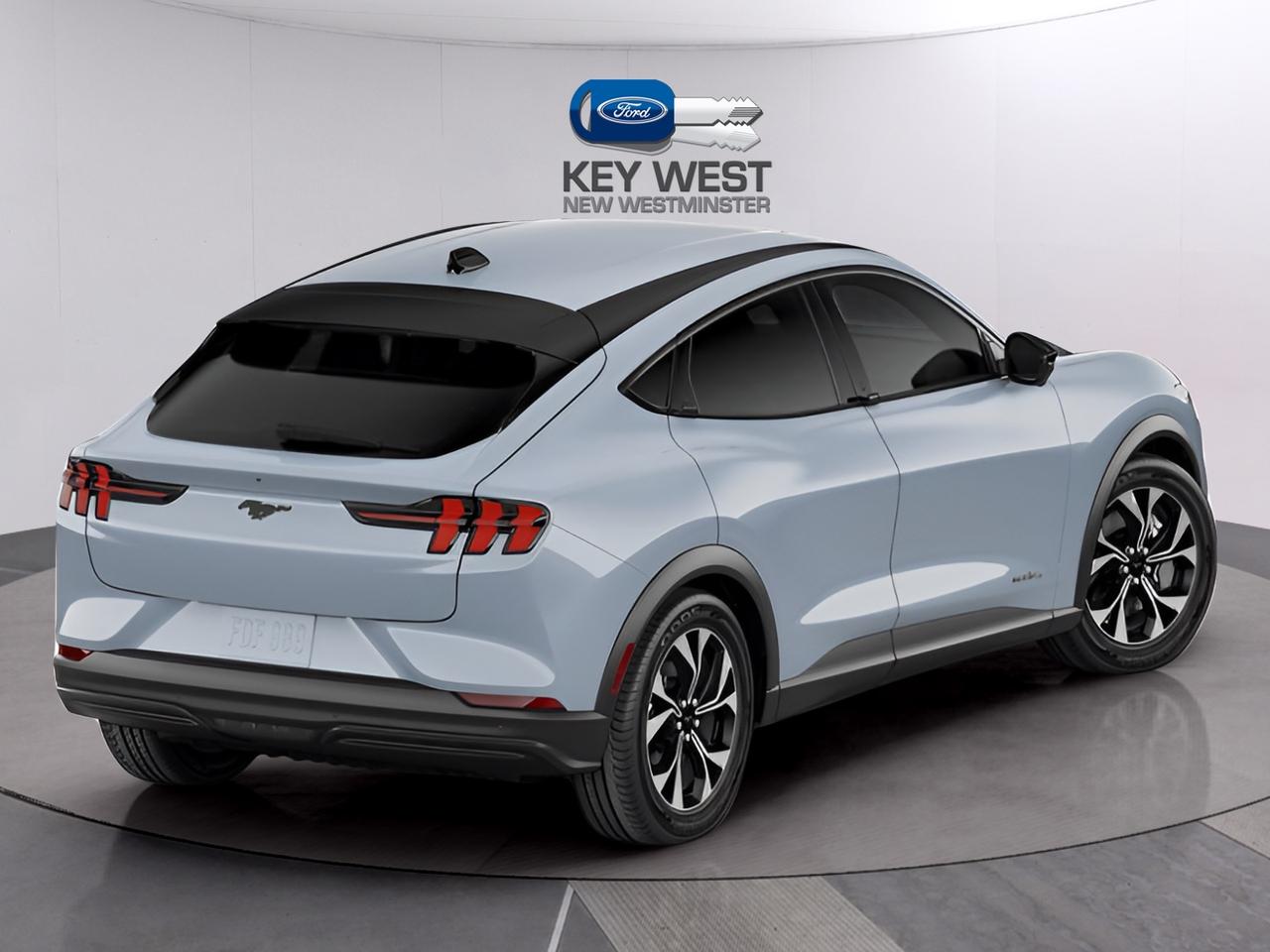 2026 Ford Mustang Mach-E SELECT AWD Standard Range Battery Photo2