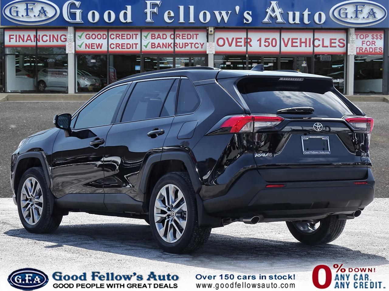 2023 Toyota RAV4 XLE PREMIUM MODEL, AWD, LEATHER SEATS, SUNROOF, RE Photo4