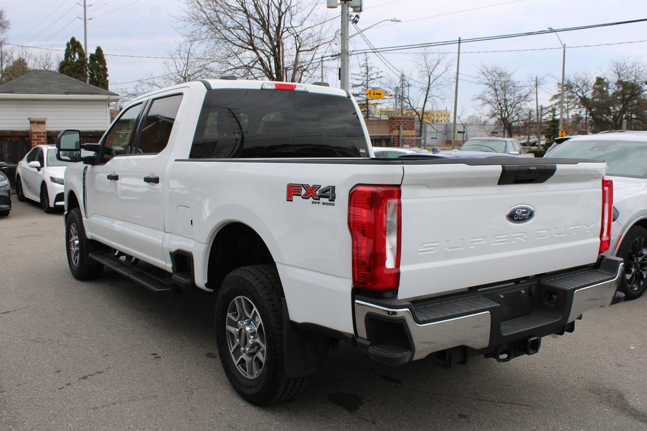 2025 Ford SUPER DUTY F-250 SRW XLT 4WD Crew Cab 8' Box Photo3