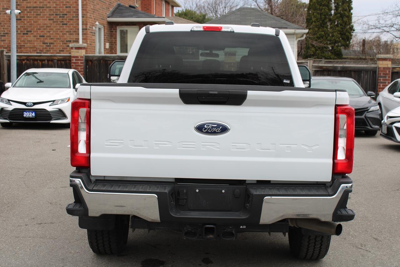 2025 Ford SUPER DUTY F-250 SRW XLT 4WD Crew Cab 8' Box Photo