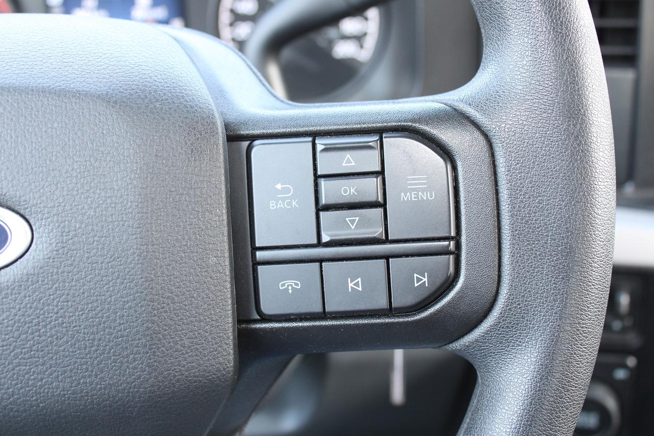 2025 Ford SUPER DUTY F-250 SRW XLT Photo