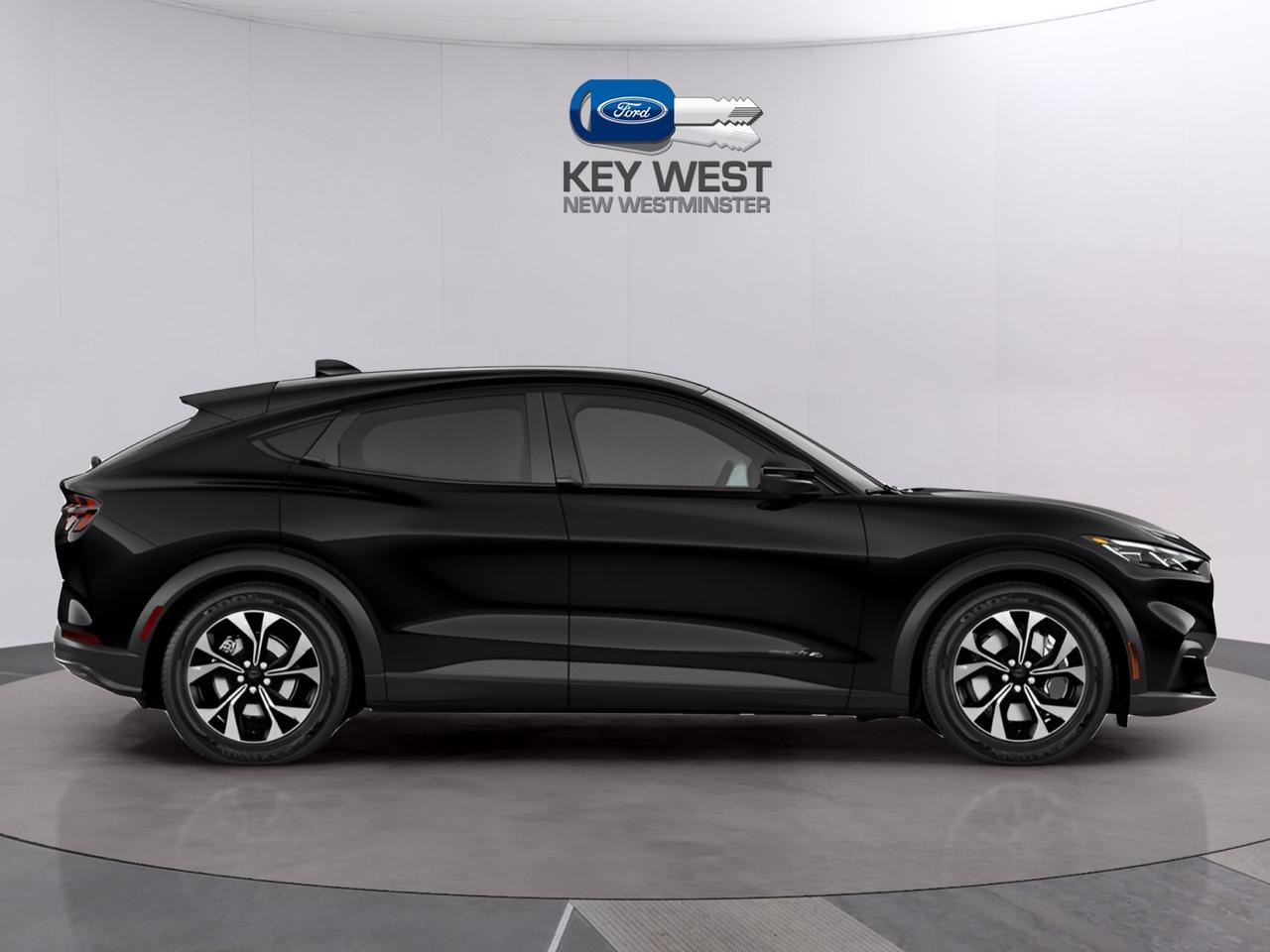 2026 Ford Mustang Mach-E SELECT AWD Standard Range Battery Photo3