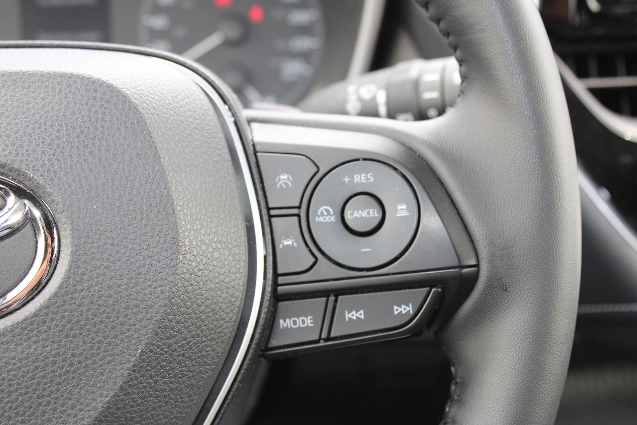 2025 Toyota Corolla SE Photo