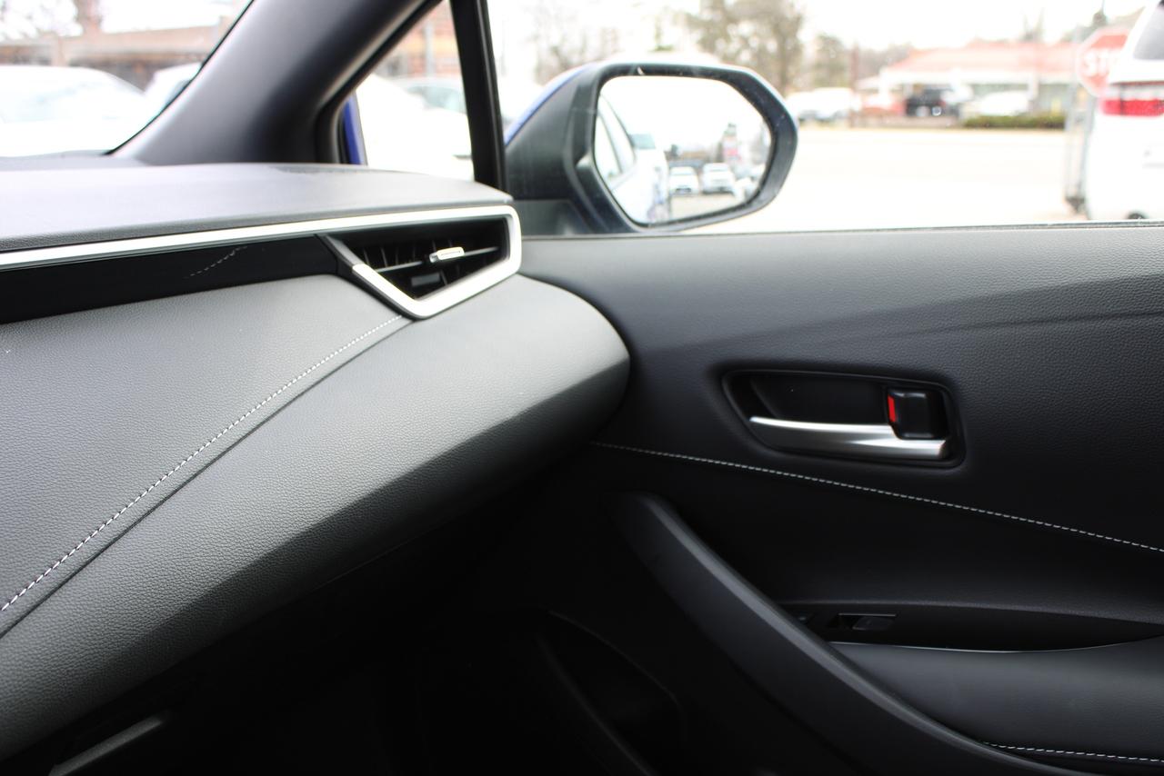 2025 Toyota Corolla SE Photo