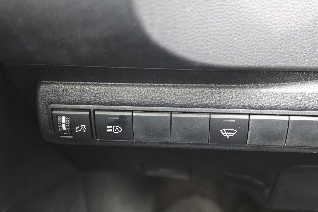 2025 Toyota Corolla SE Photo