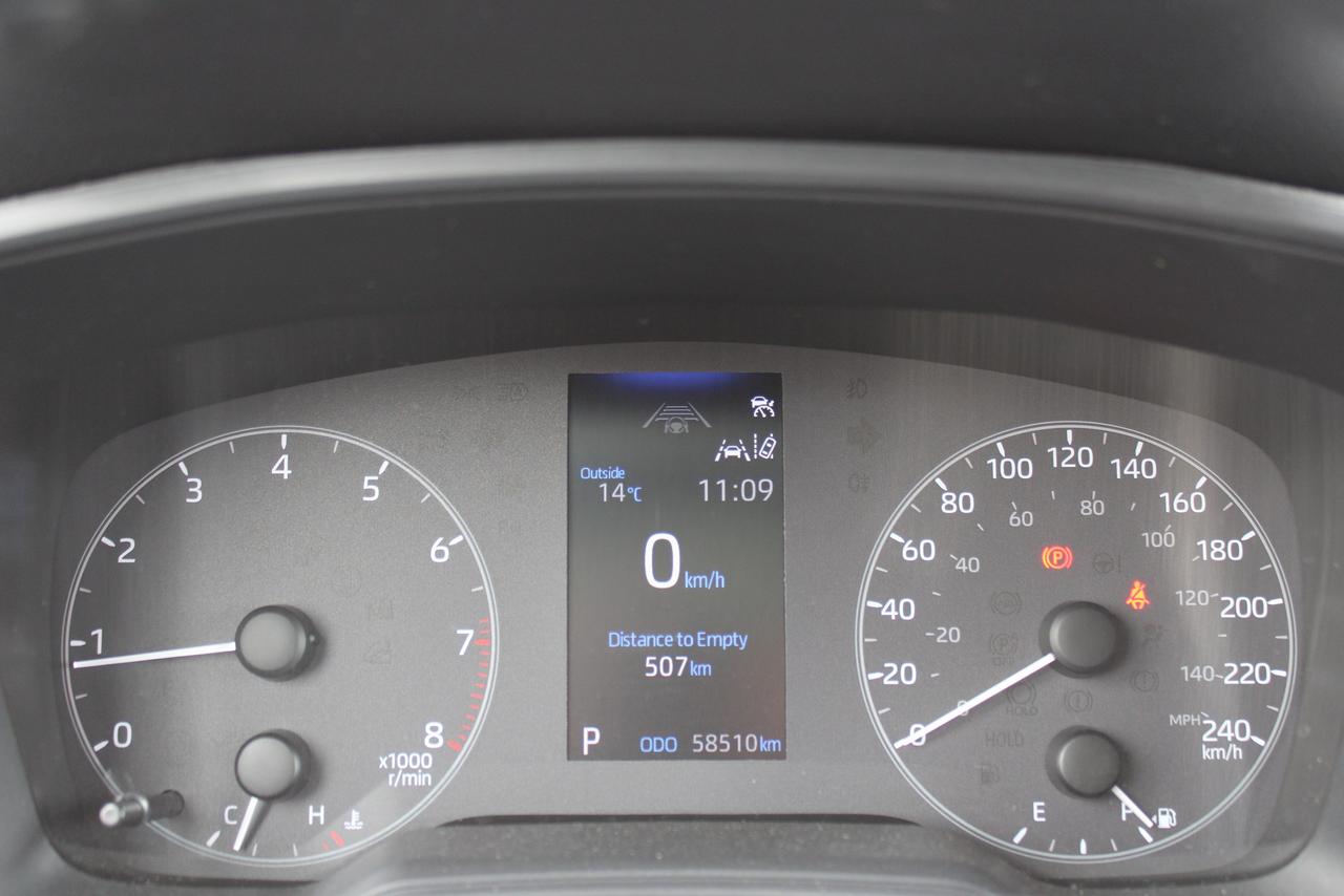 2024 Toyota Corolla Cross LE AWD Photo