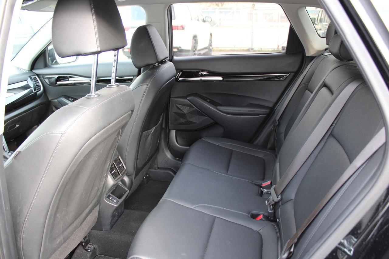 2024 Kia Seltos EX Photo