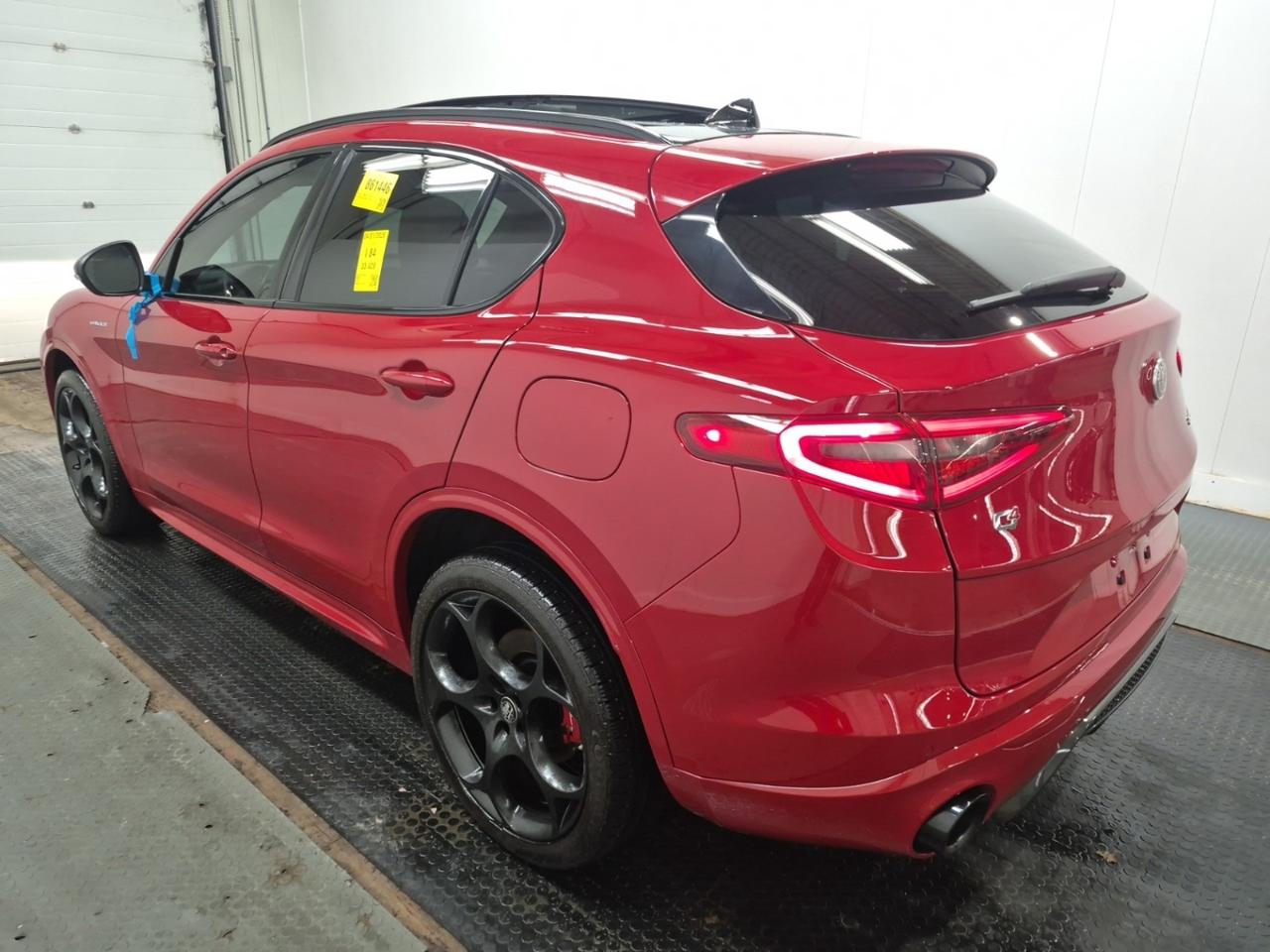 2022 Alfa Romeo Stelvio VELOCE AWD - Blind Spot Monitor - Navigation !!! Photo3