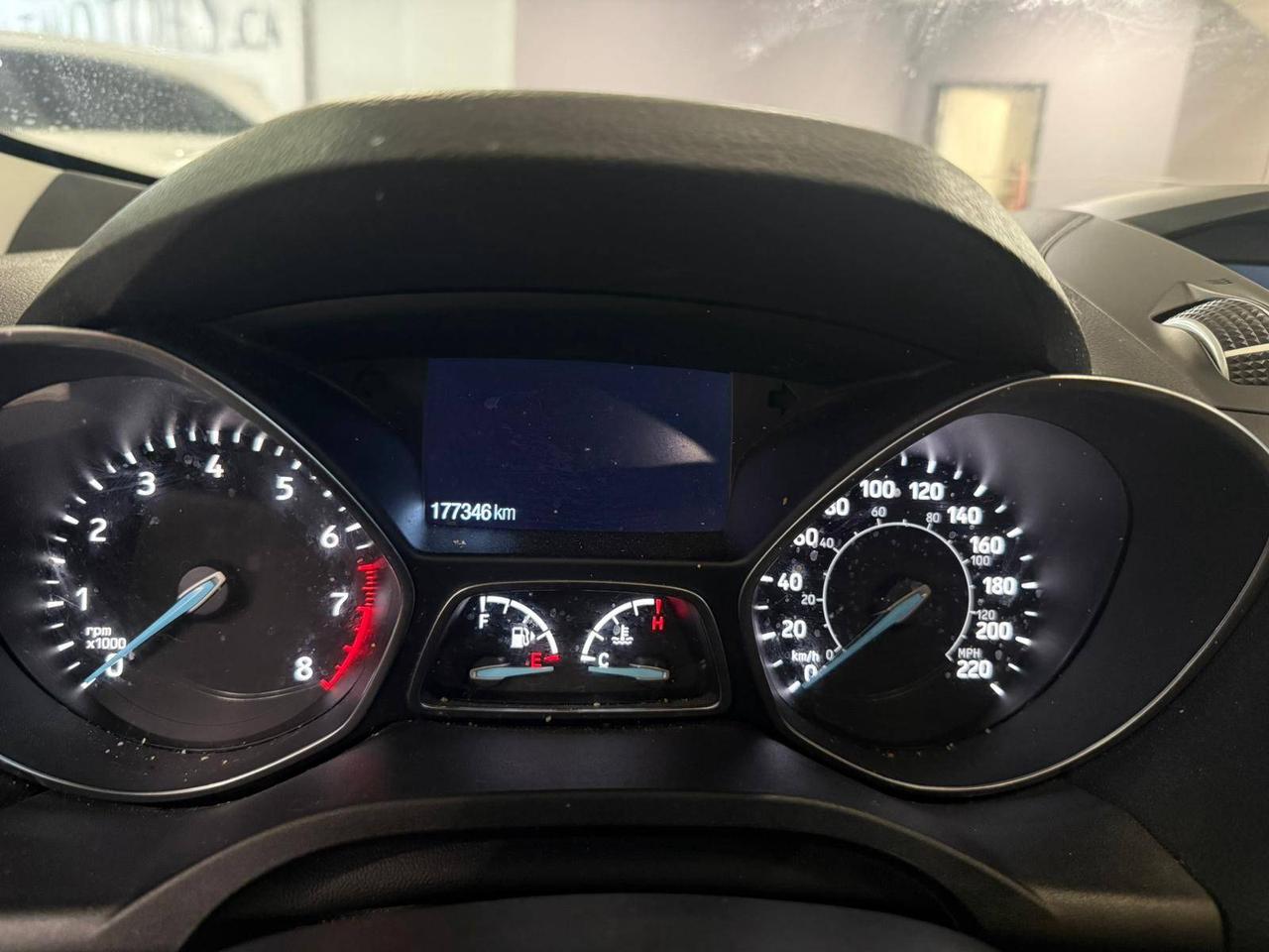 2018 Ford Escape SE, AWD, 20 DEALER SERVICE RECORDS. Photo