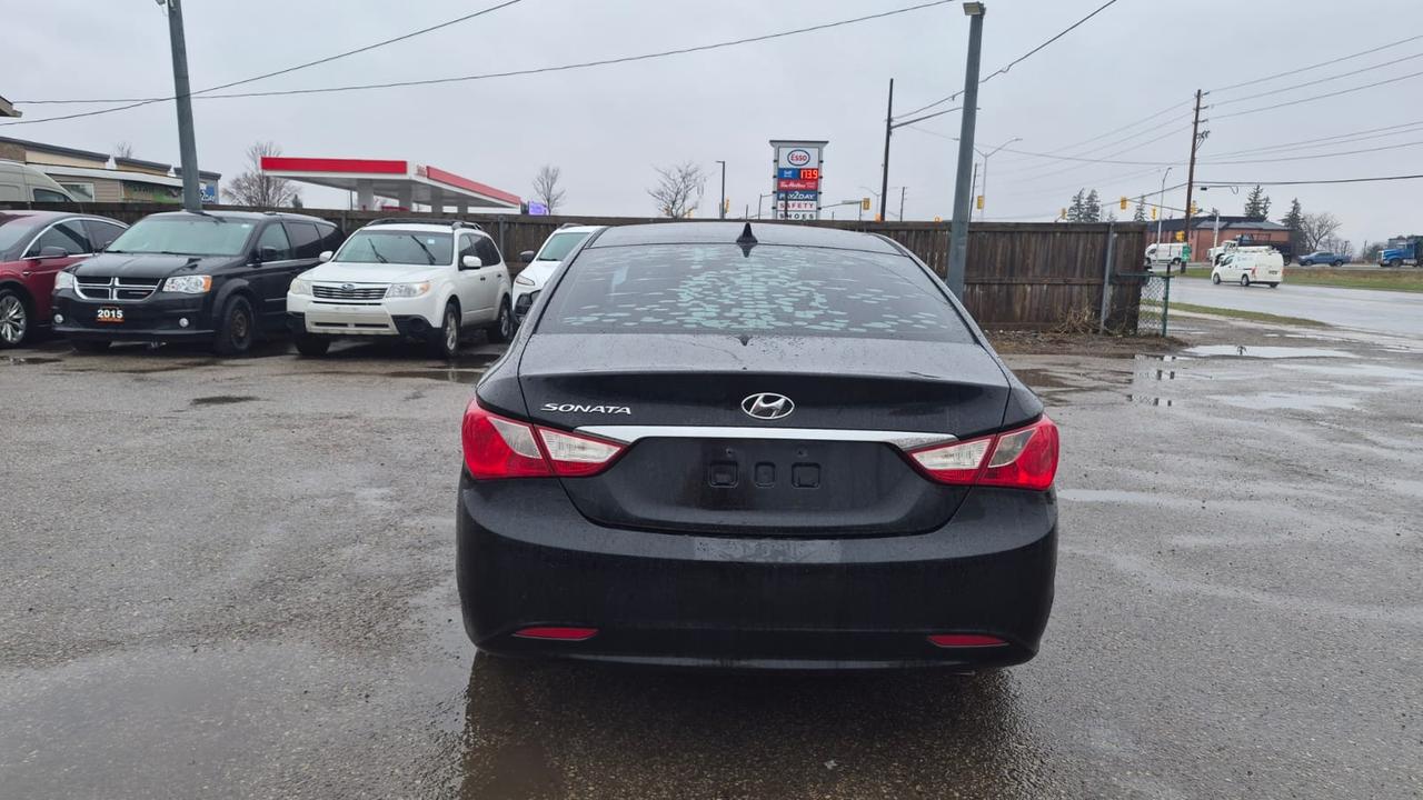 2012 Hyundai Sonata GLS, SEDAN, AUTO, 195KMS, 4 CYL, CERTIFIED Photo