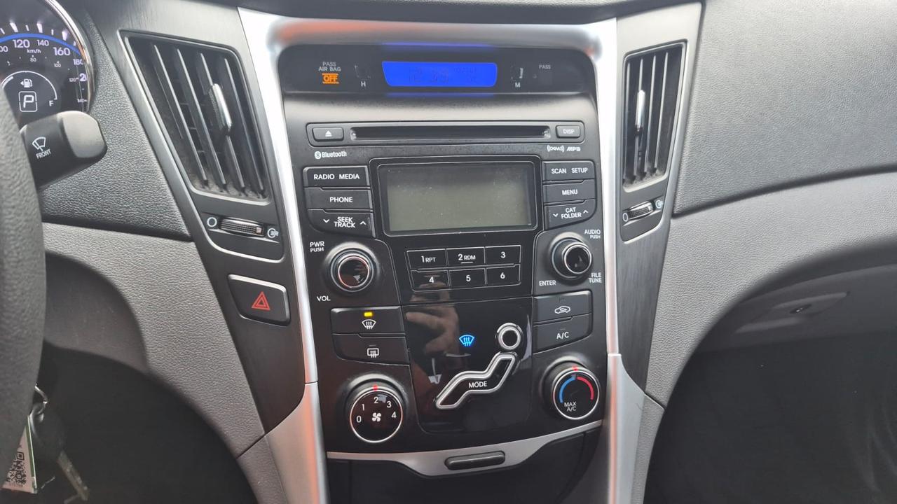 2012 Hyundai Sonata GLS, SEDAN, AUTO, 195KMS, 4 CYL, CERTIFIED Photo