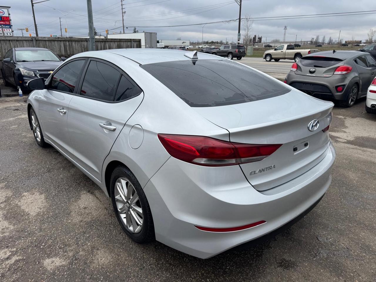 2018 Hyundai Elantra GL Photo