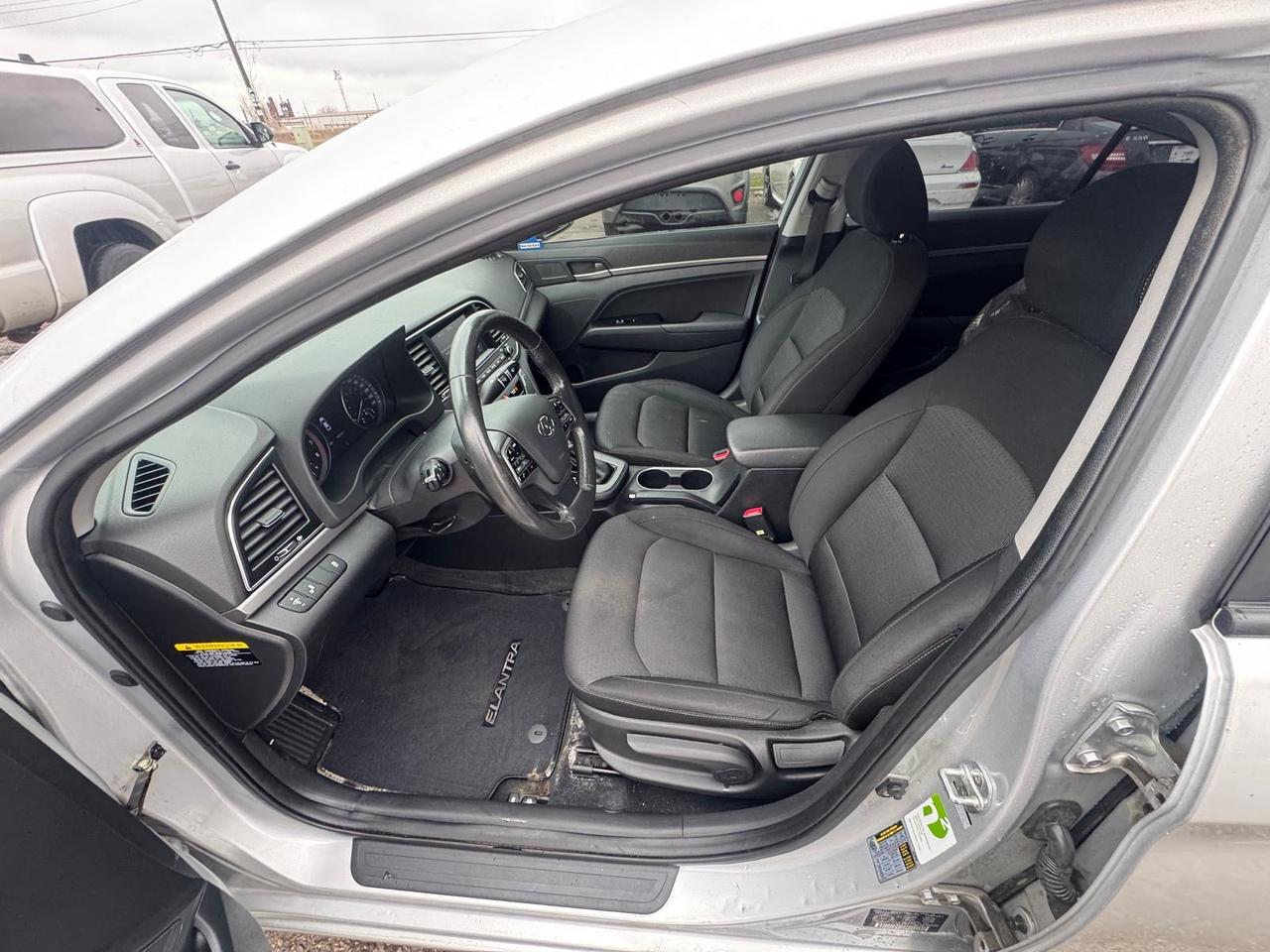 2018 Hyundai Elantra GL Photo