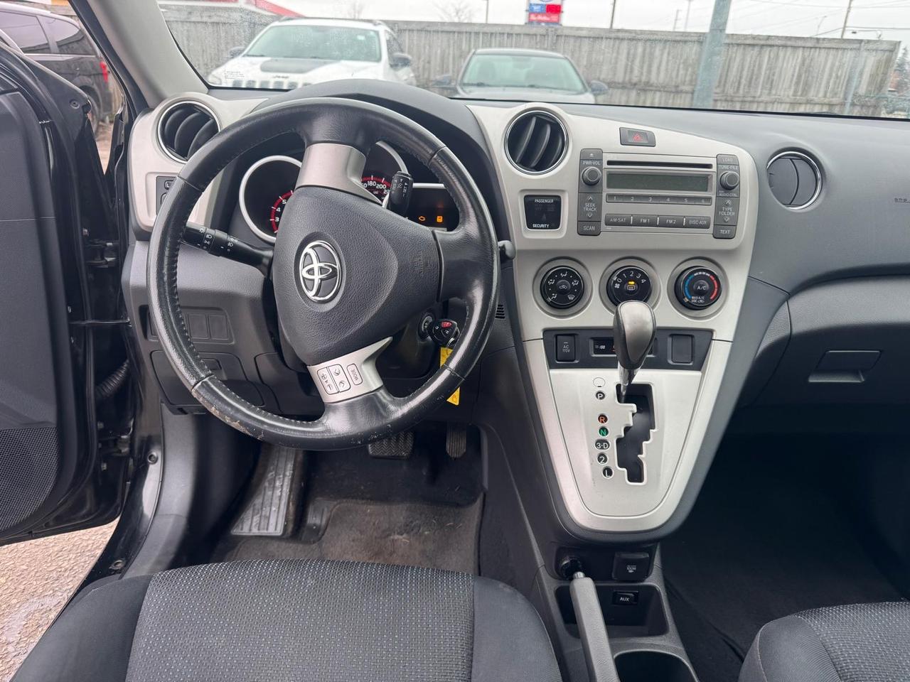 2009 Toyota Matrix XR AWD, AUTO, ONLY 133KMS, RELIABLE, CERTIFIED Photo