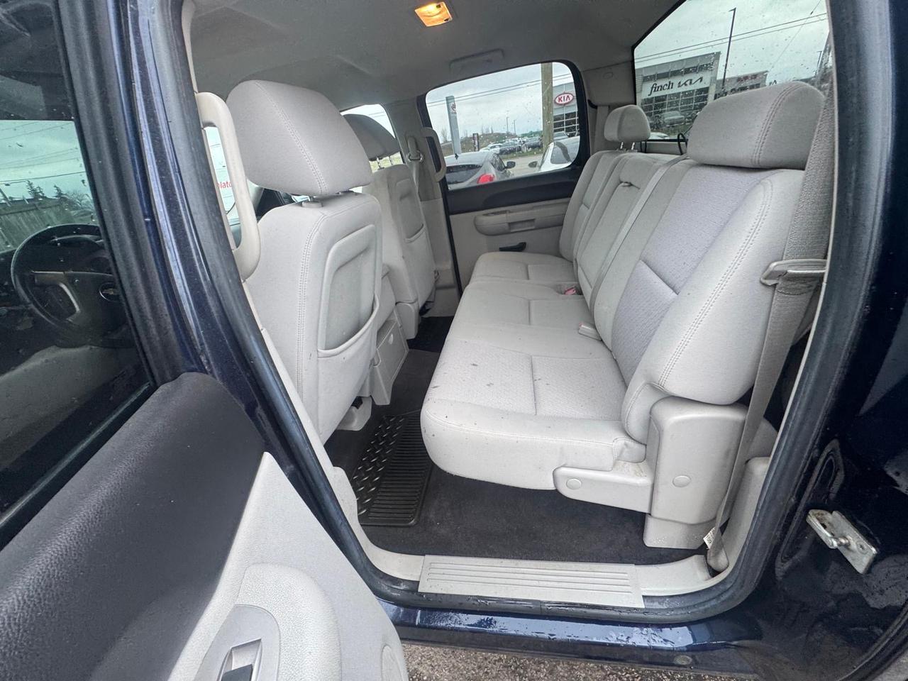 2010 Chevrolet Silverado 1500 LT Z71, RWD, CREW CAB, NO ACCIDENT, AS IS SPECIAL Photo