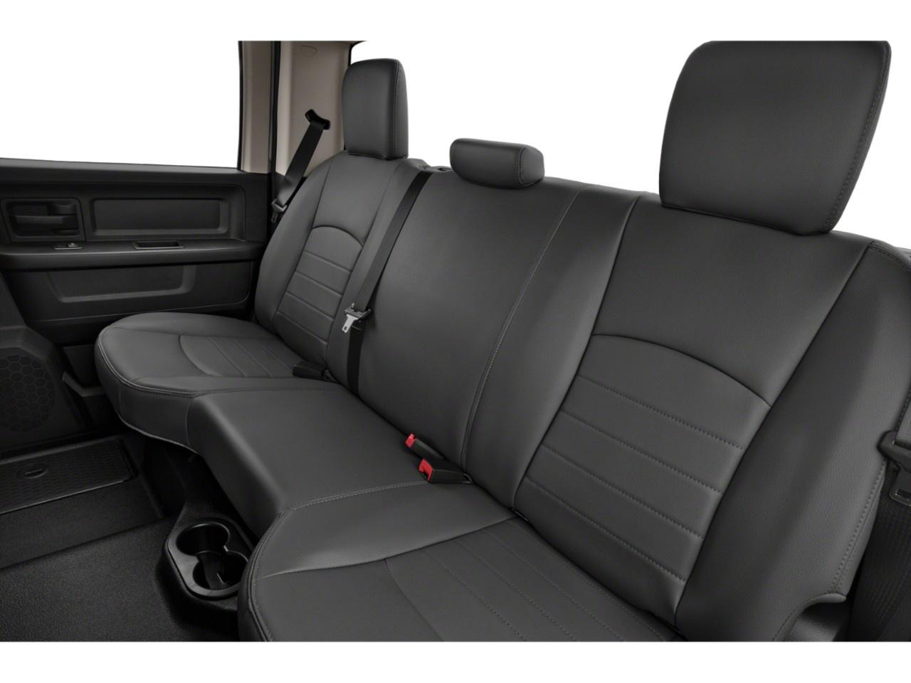 2022 RAM 1500 Classic EXPRESS 4X4 CREW CAB 5'7" BOX Photo