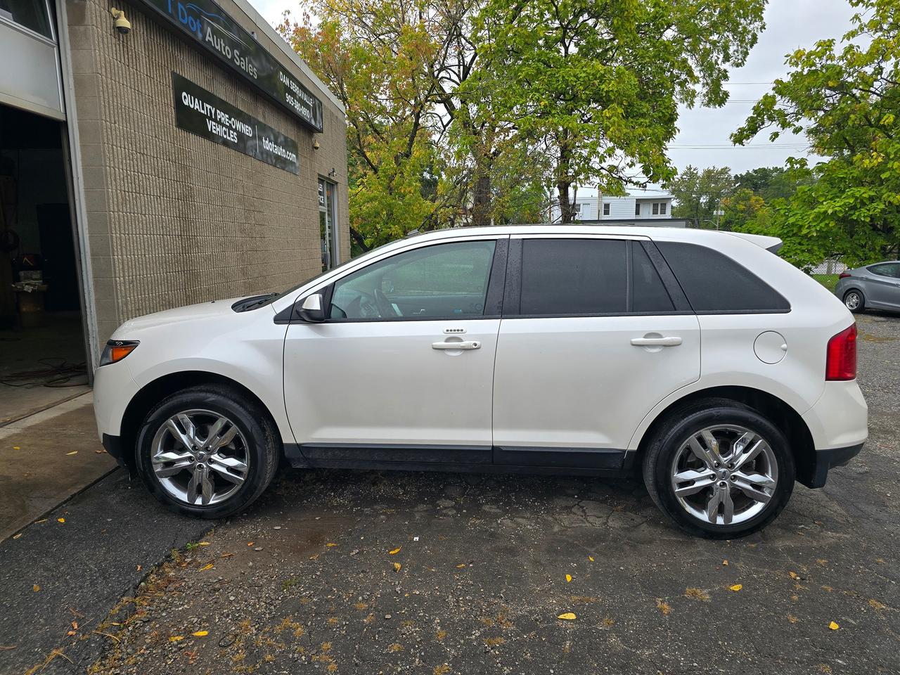 2014 Ford Edge SEL Photo