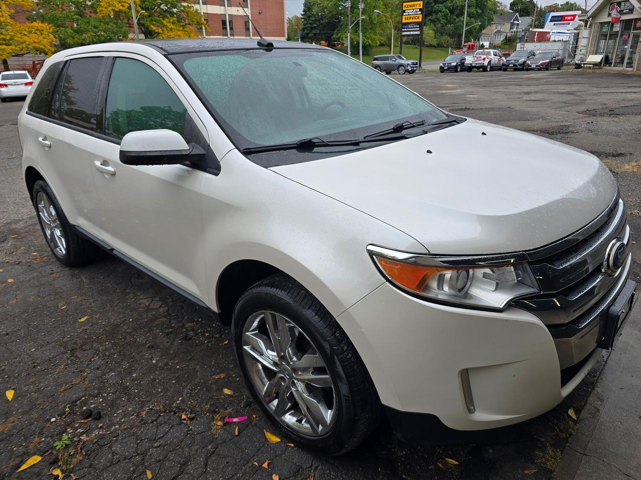 2014 Ford Edge SEL - Photo #4