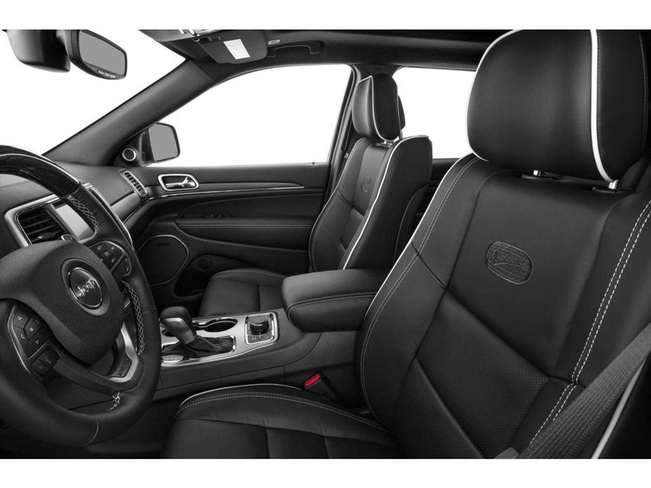 2021 Jeep Grand Cherokee Overland Photo