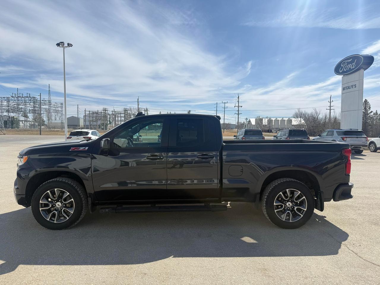 2023 Chevrolet Silverado 1500 RST 4WD Double Cab 147 Photo3