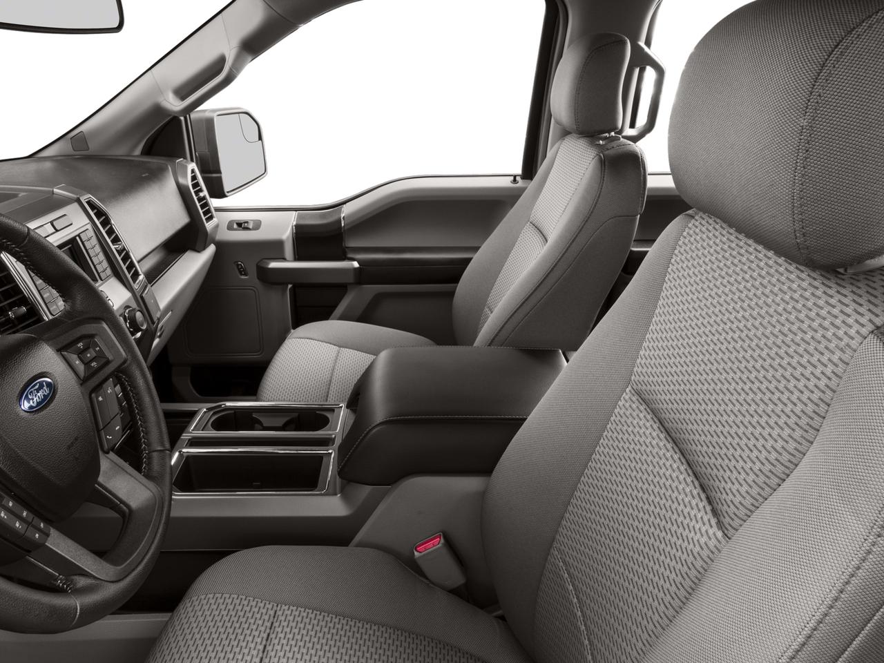 2016 Ford F-150 XLT 4WD SuperCrew 145 Photo