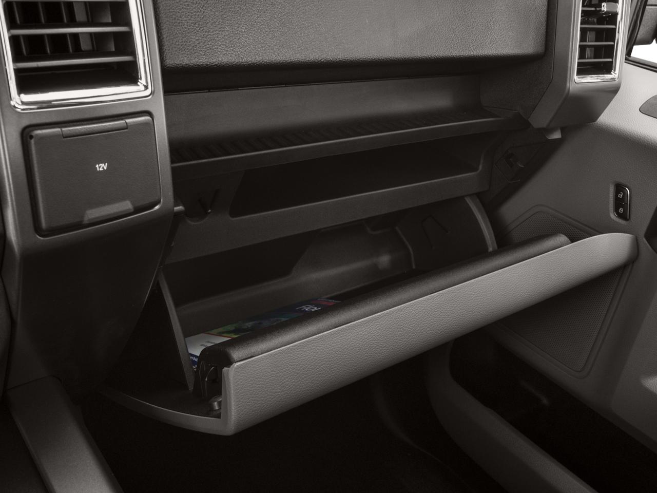 2016 Ford F-150 XLT 4WD SuperCrew 145 Photo