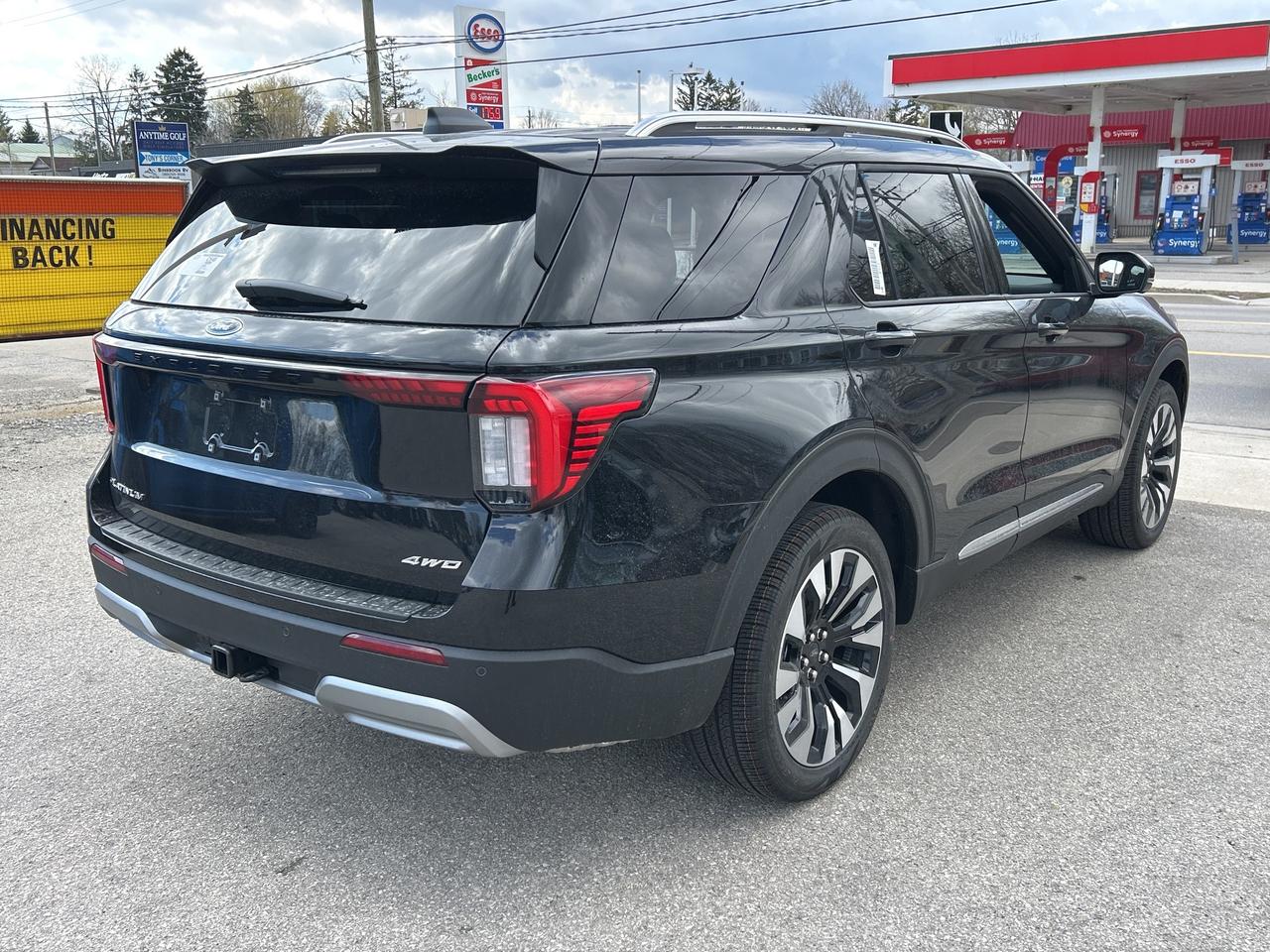 2026 Ford Explorer PLATINUM 4WD 600A Photo4